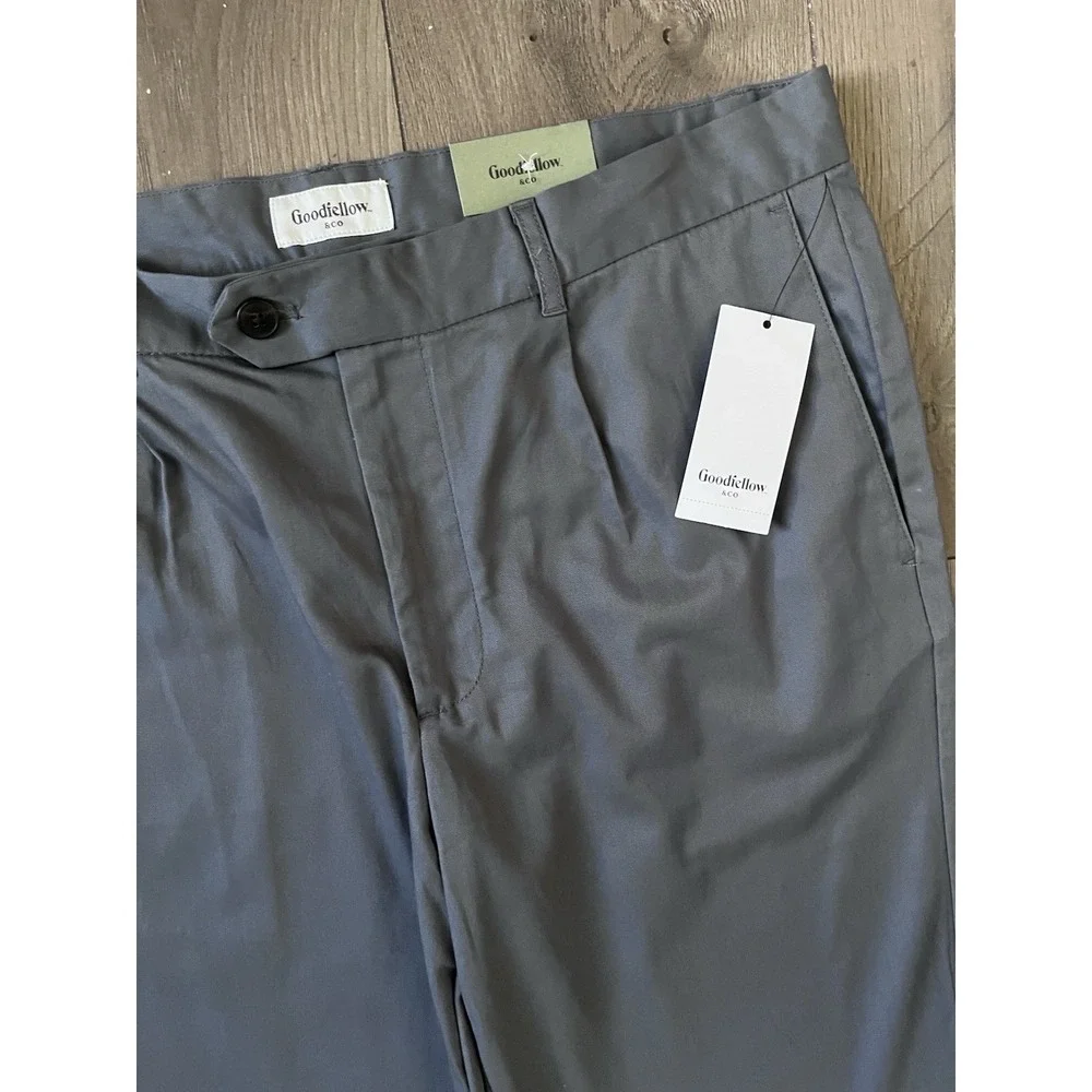 Goodfellow & Co Men's Pleated Trouser Pants Size 36x32 Gray New with Tags